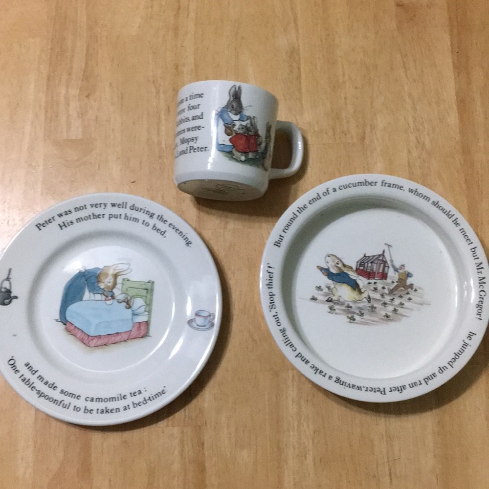 Wedgewood Peter Rabbit Nursery Set